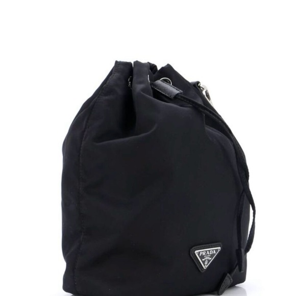 Prada Black (Nero) Vela Tessuto Nylon Drawstring Bucket (Authentic) - New - Picture 3 of 10